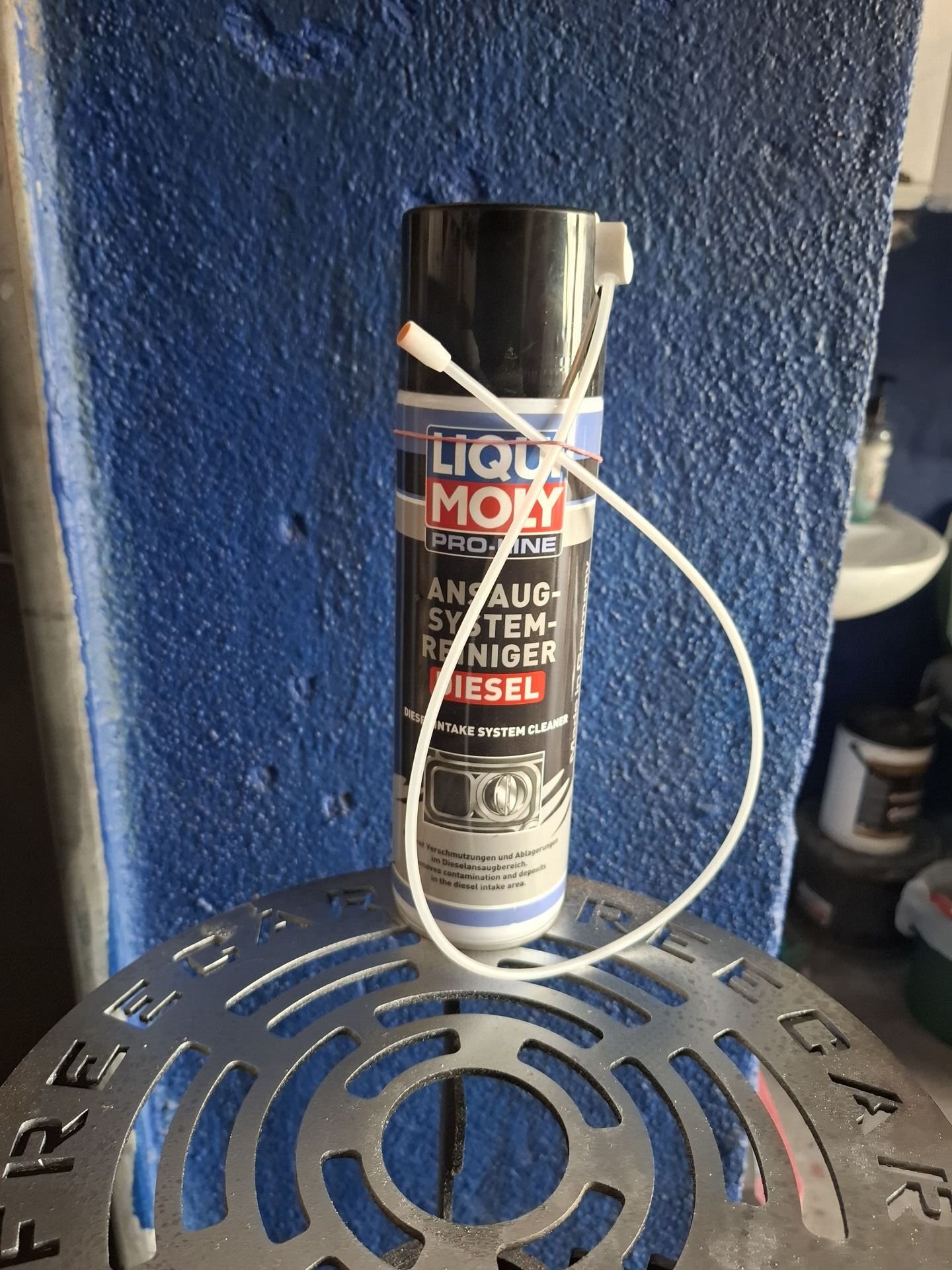 Freemont luqui moly boğaz kelebeği temizliği