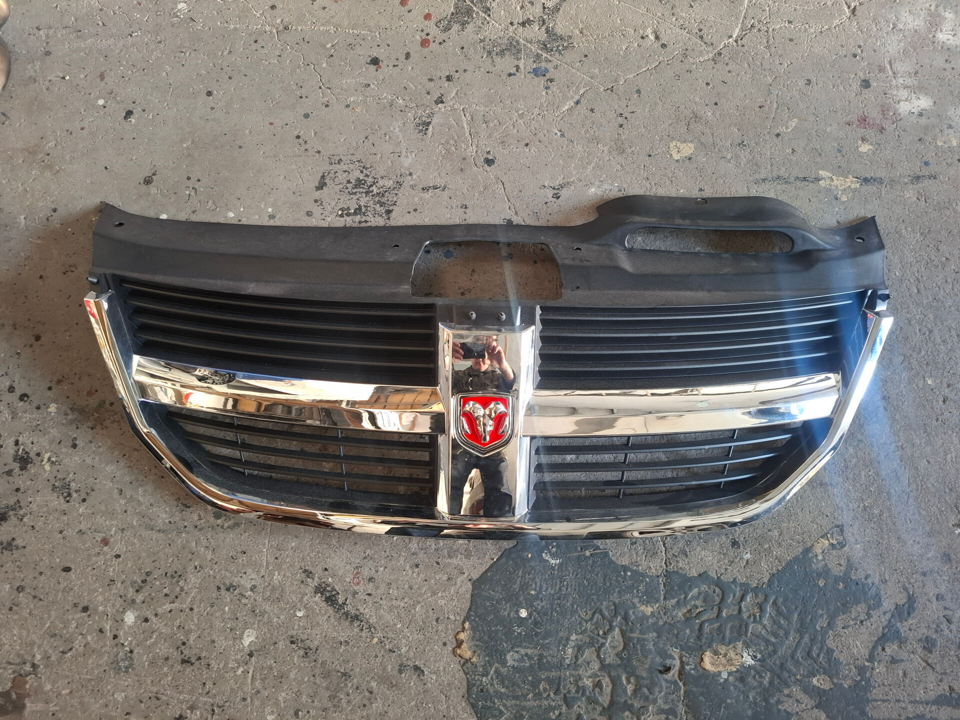 Freemont dodge dönüşüm panjur