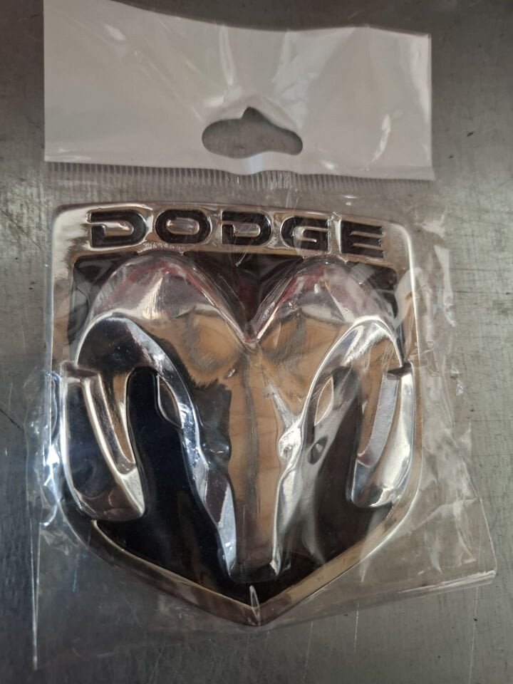 Freemont dodge dönüşüm metal arma büyük