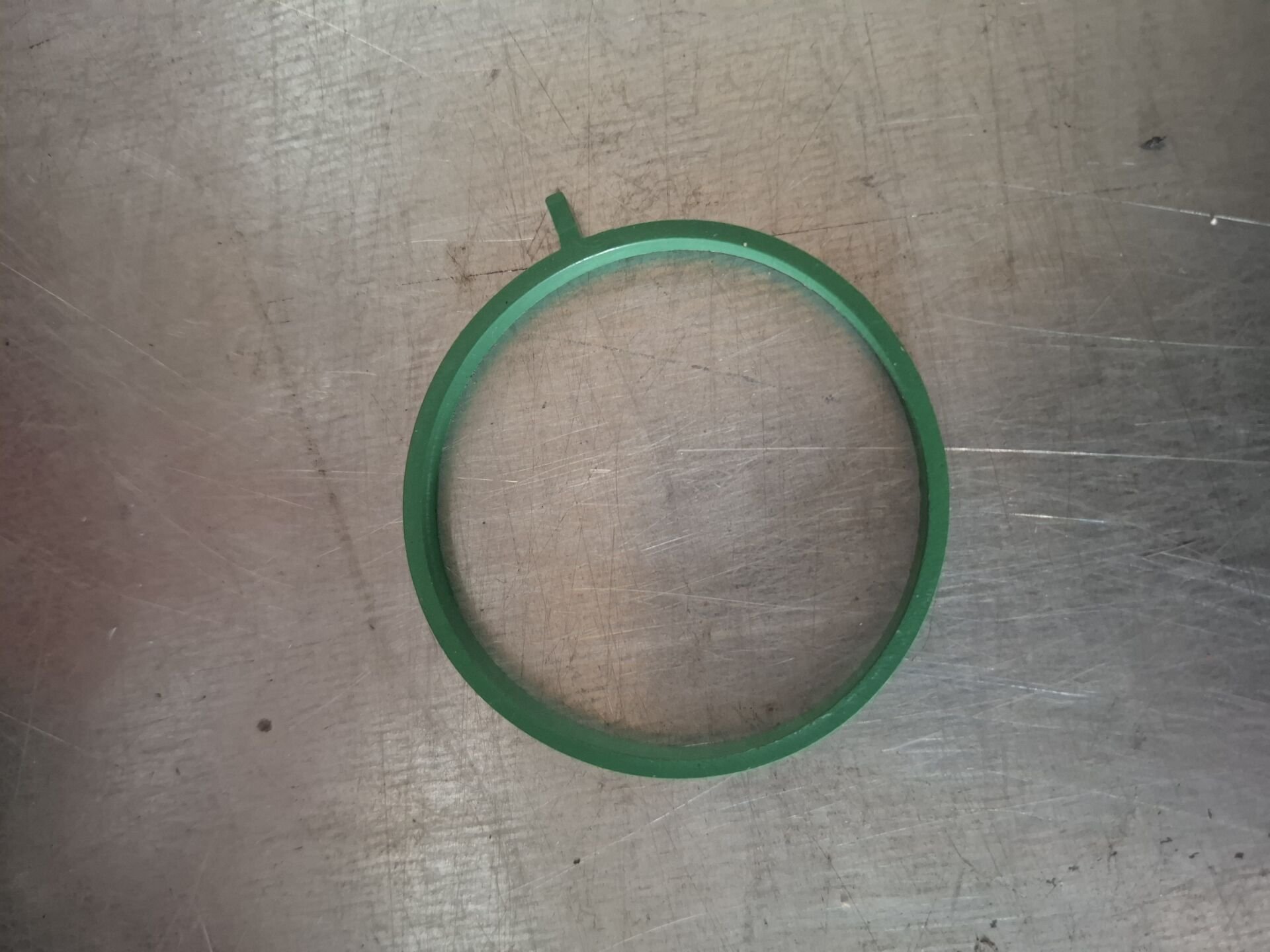 Freemont boğaz kelebeği oringi