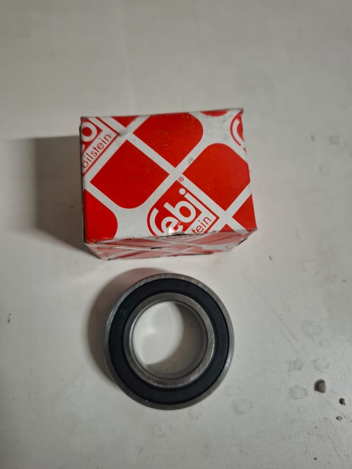 Freemont sağ aks orta rulmanı