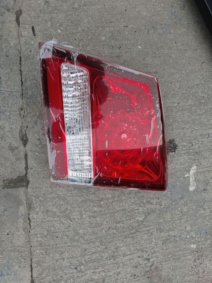 Freemont Arka Sağ İç Stop Lambası