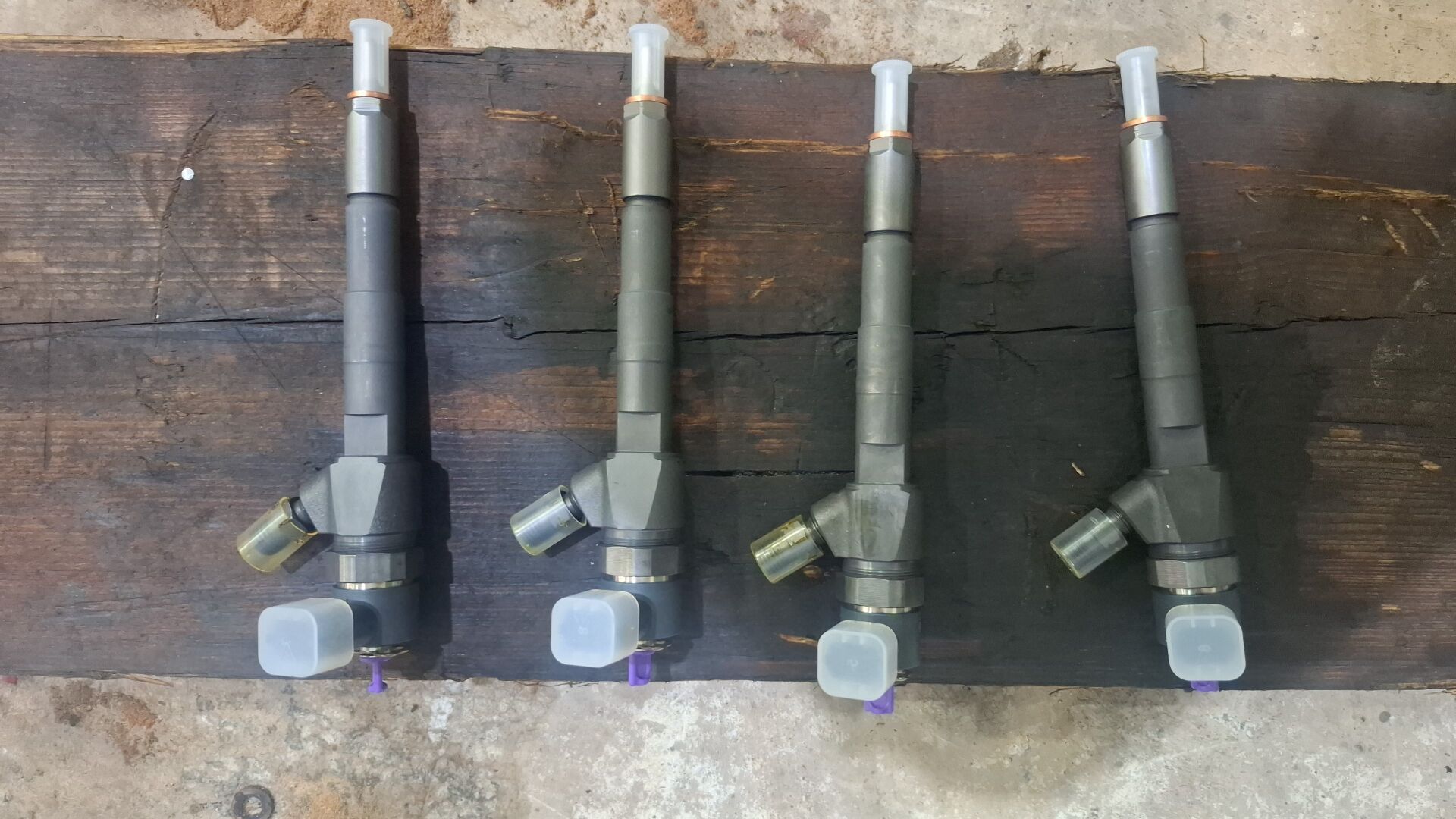 Freemont Bosch Enjektör Takımı (4 adet)